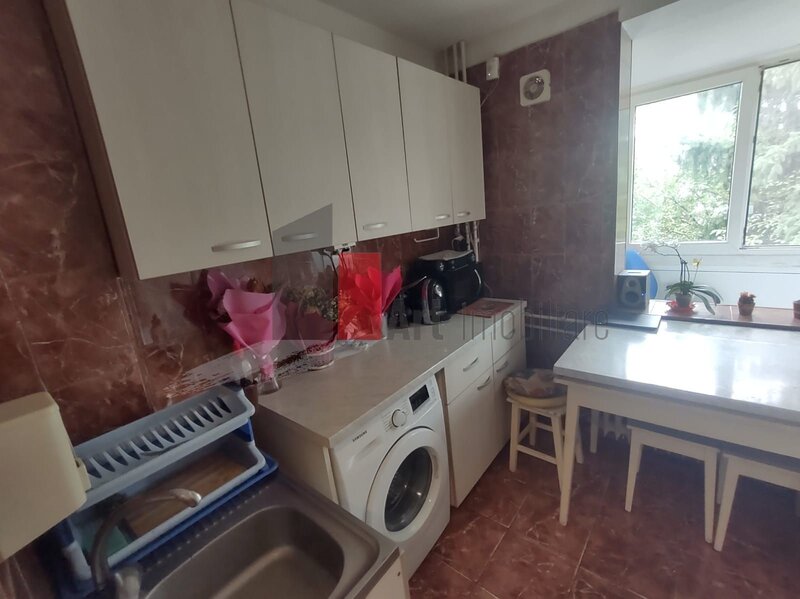 Piata Sudului - Secuilor Vanzare apartament 3 camere