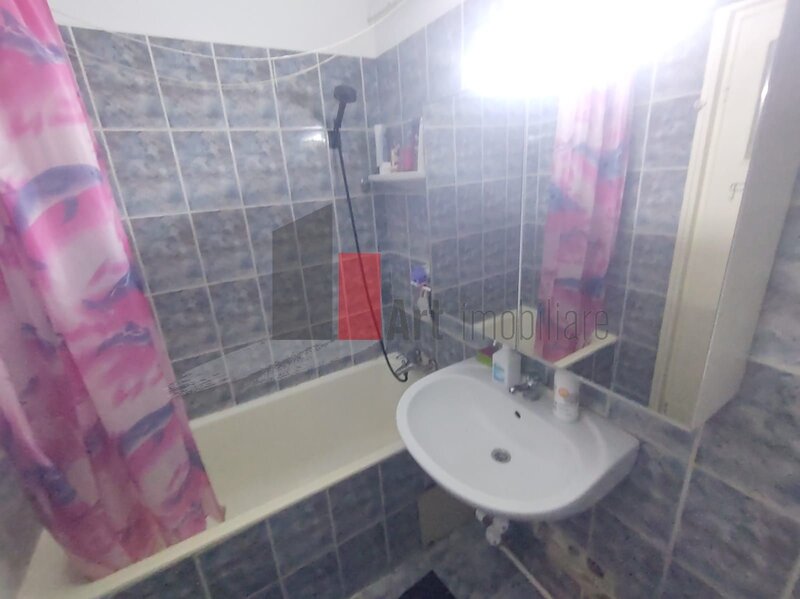 Piata Sudului - Secuilor Vanzare apartament 3 camere